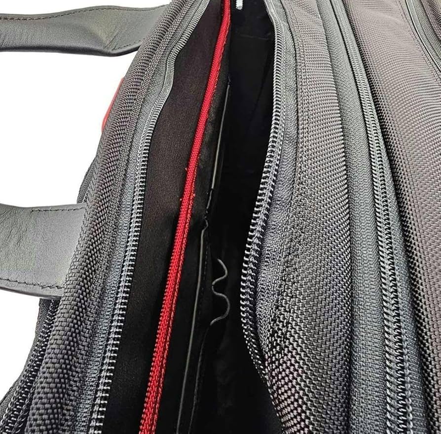 新品 TUMI × JAL ALPHA ブラック/レッド ブリーフケース PC 新品 TUMI × JAL ALPHA ブラック/レッド ブリーフケース PC